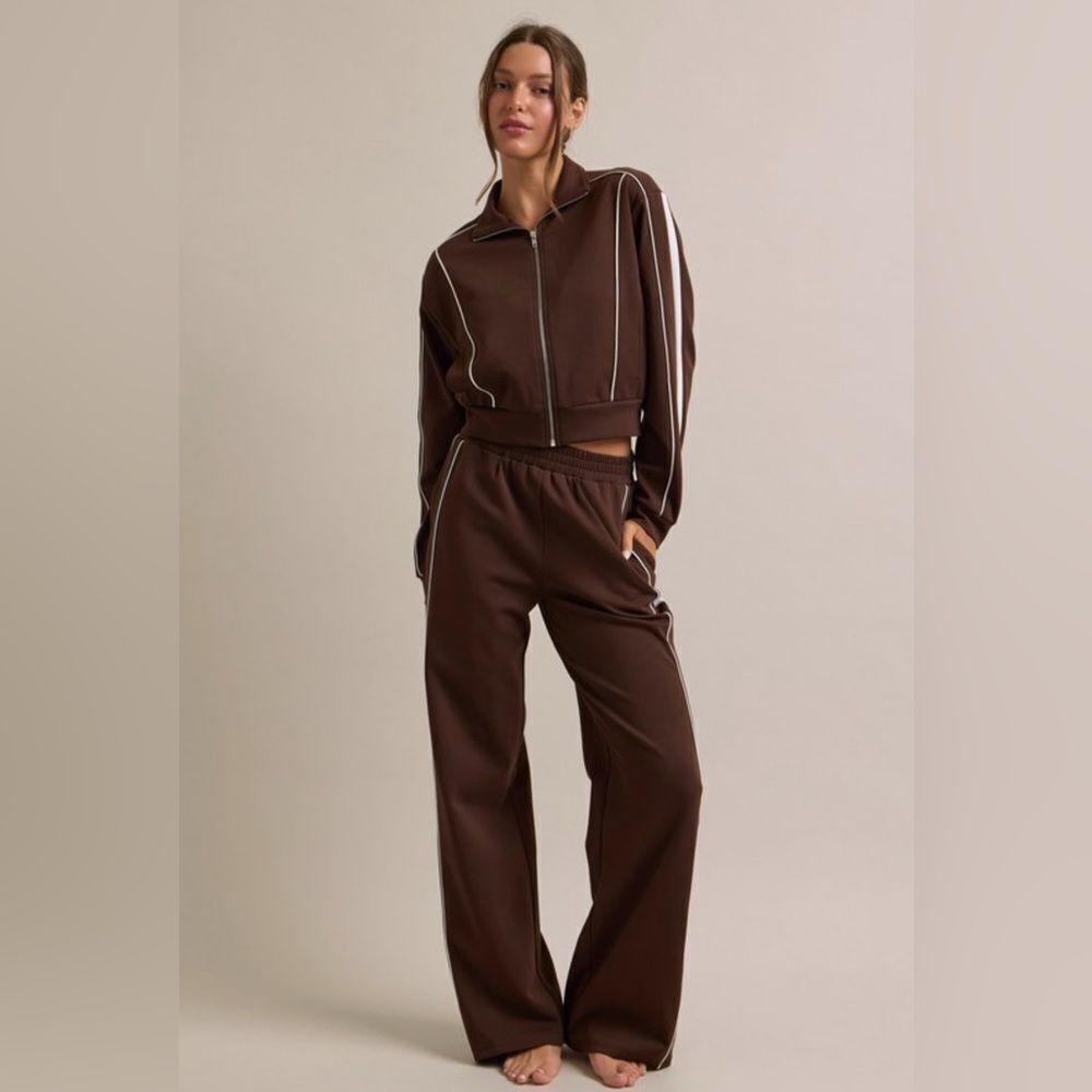 Pamela Pants & Sweatsuit Set- Brown